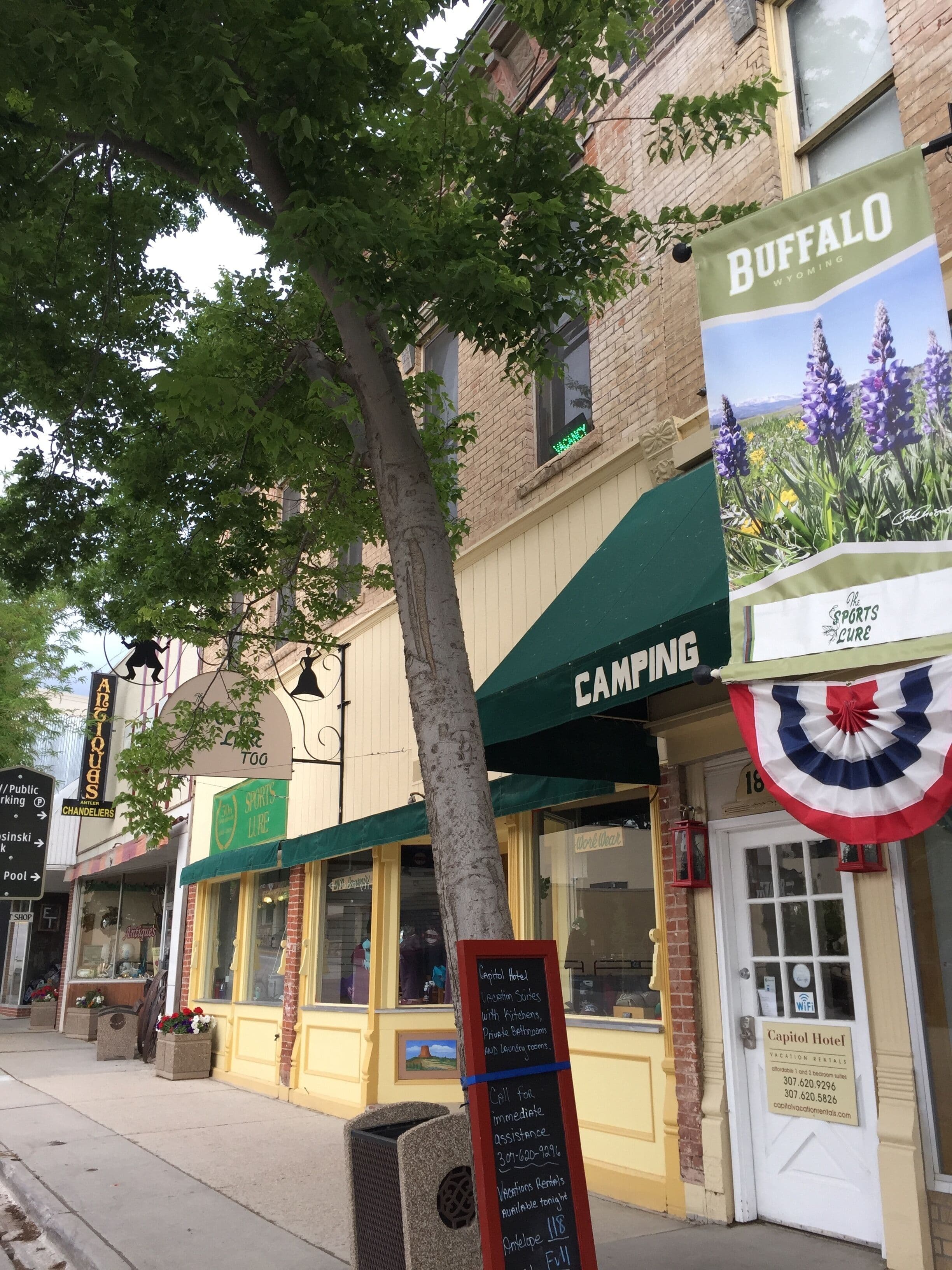 The Big Buffalo — 1894 Historic Hotel