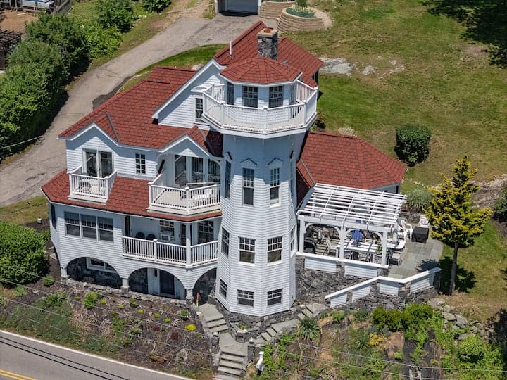 Private Lighthouse at Waterfront Chauncey Creek