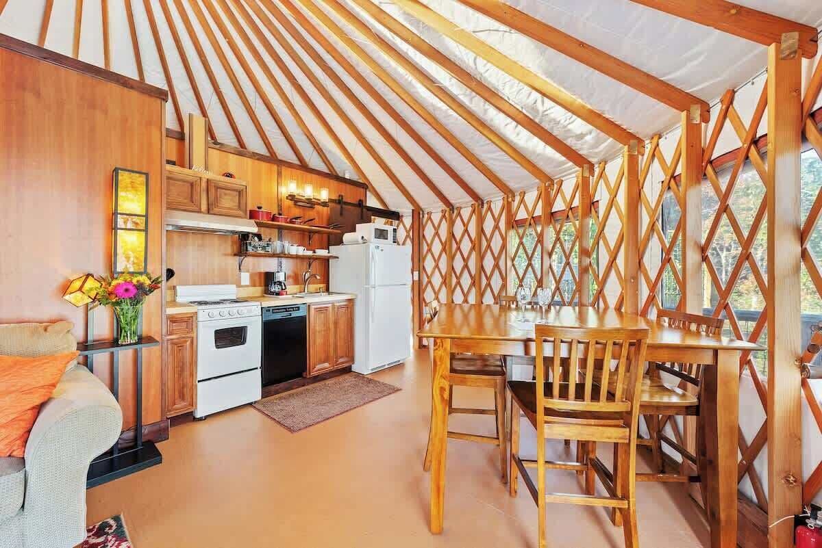 Cherry Blossom Yurt — Lookout Mountain