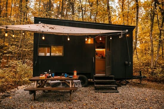 Postcard Cabins Mount Adams