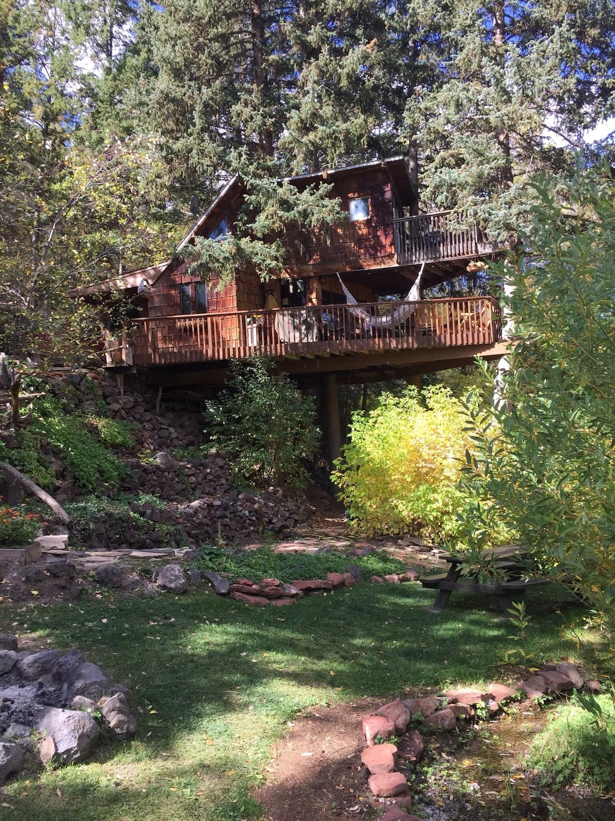 Rocky Mountain Treehouse