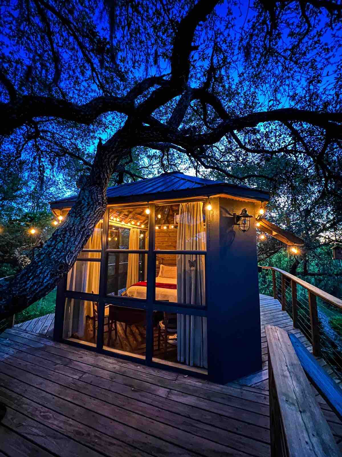 SkyDome Hideaway