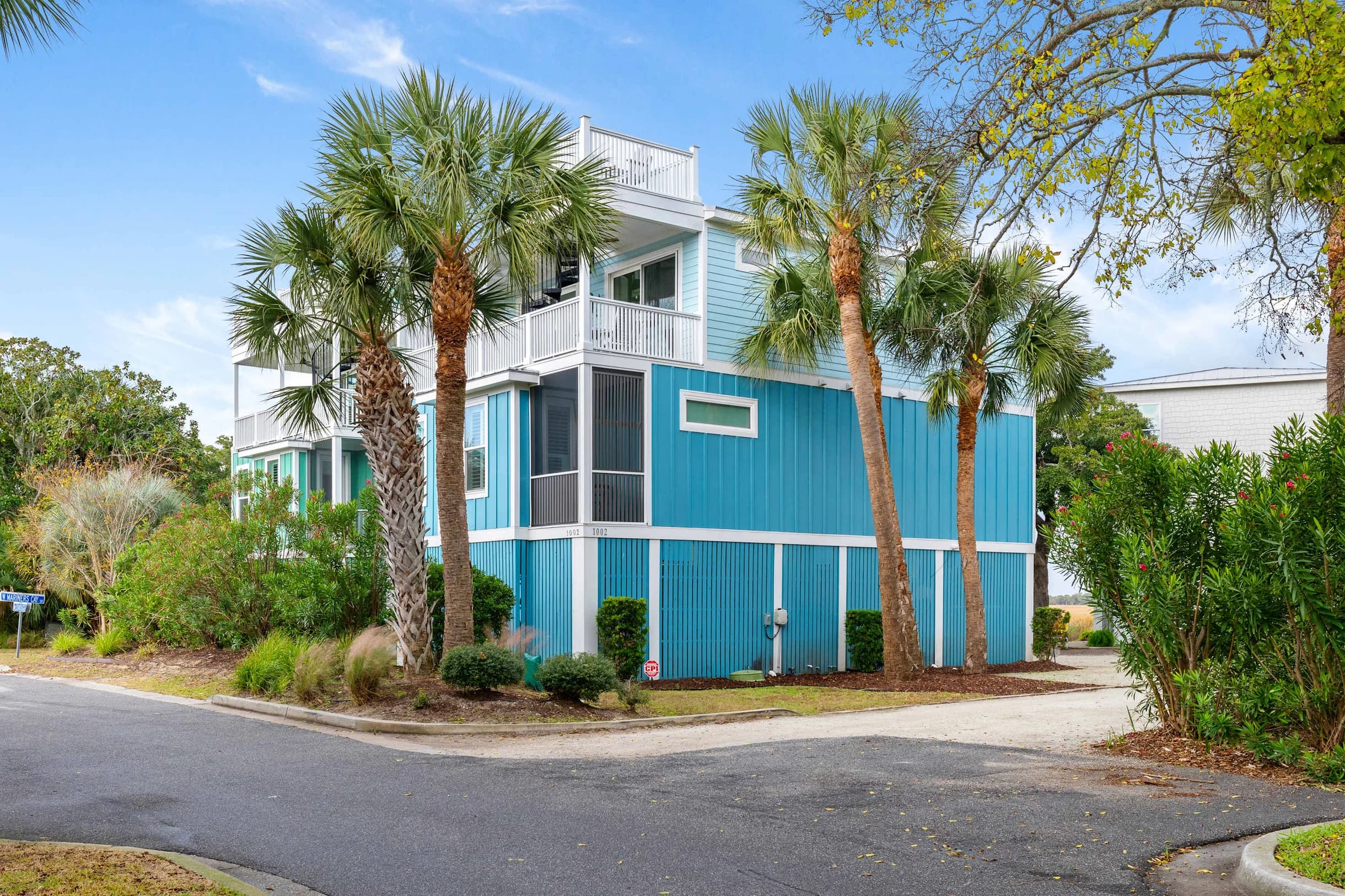 Wander Folly Beach